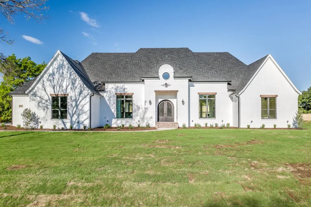 ExteriorPhoto for House Plan #905672