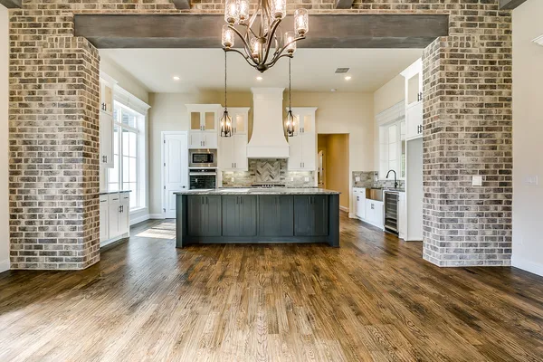 InteriorPhoto for House Plan #905672