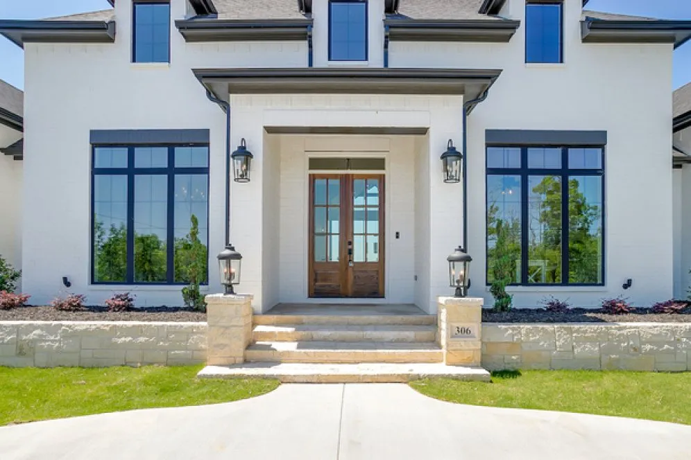 ExteriorPhoto for House Plan #900713