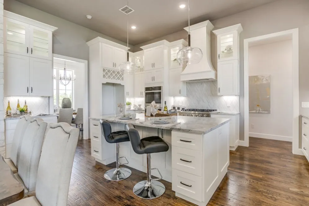 InteriorPhoto for House Plan #900713