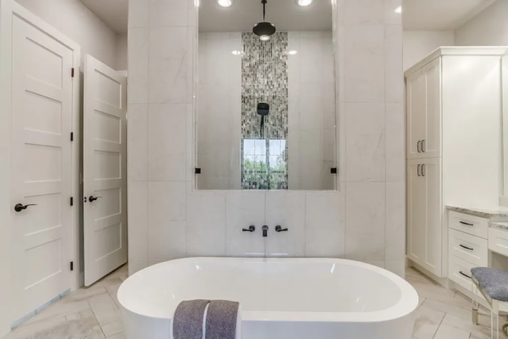 InteriorPhoto for House Plan #900713