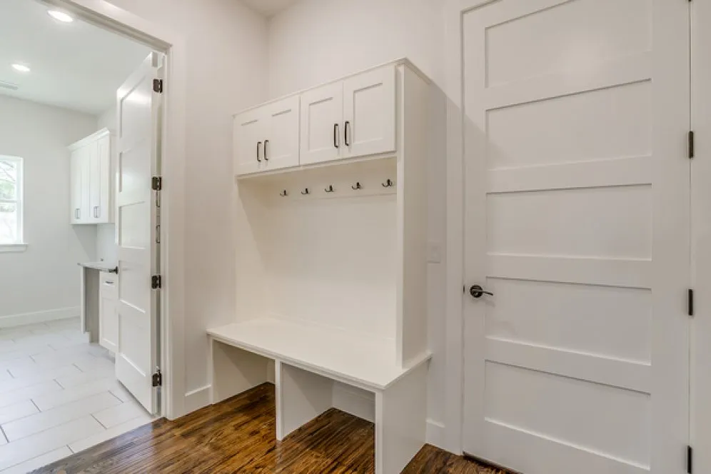 InteriorPhoto for House Plan #900713