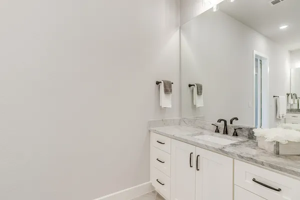 InteriorPhoto for House Plan #900713