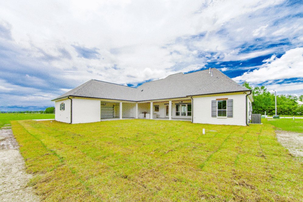 ExteriorPhoto for House Plan #900532