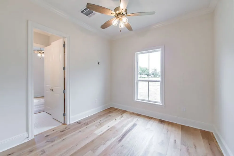 InteriorPhoto for House Plan #900532