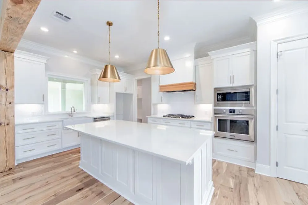 InteriorPhoto for House Plan #900532