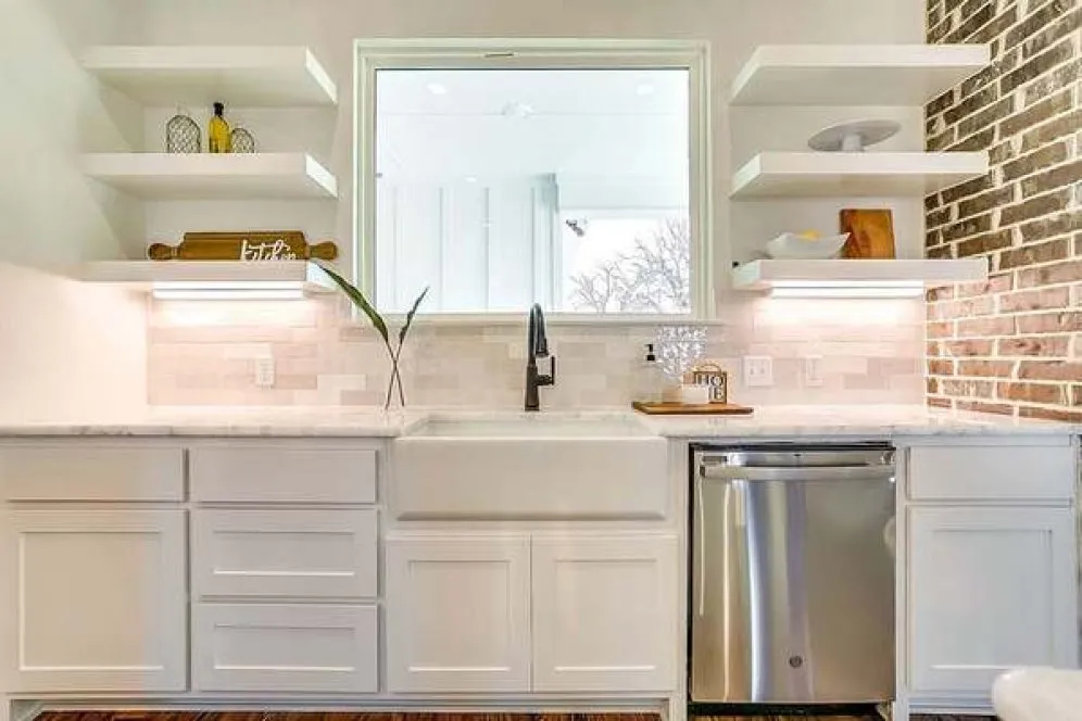 InteriorPhoto for House Plan #300932