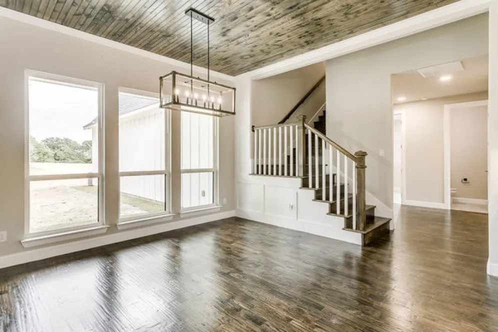 InteriorPhoto for House Plan #906452