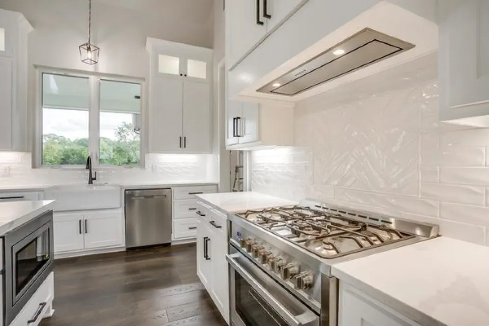 InteriorPhoto for House Plan #904352