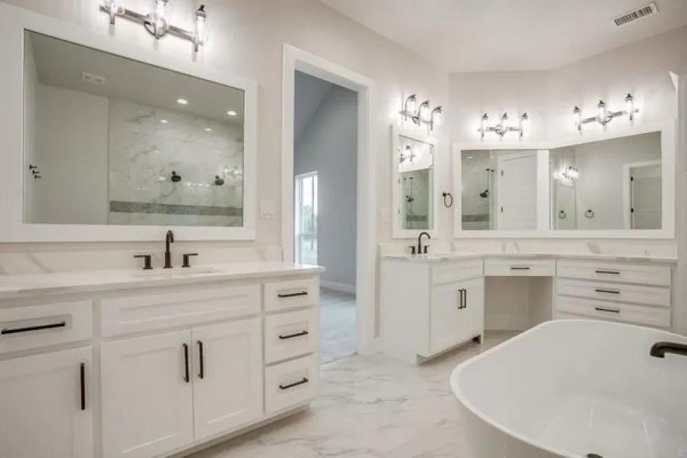 InteriorPhoto for House Plan #904352