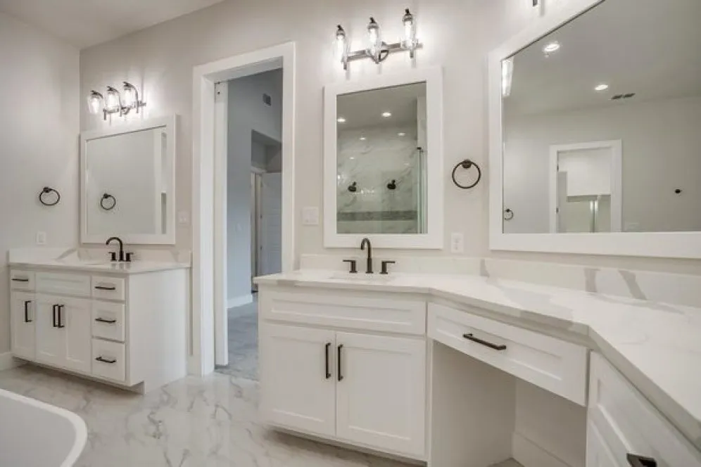 InteriorPhoto for House Plan #904352