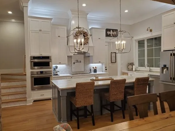 InteriorPhoto for House Plan #904152