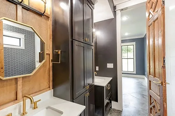 InteriorPhoto for House Plan #309691