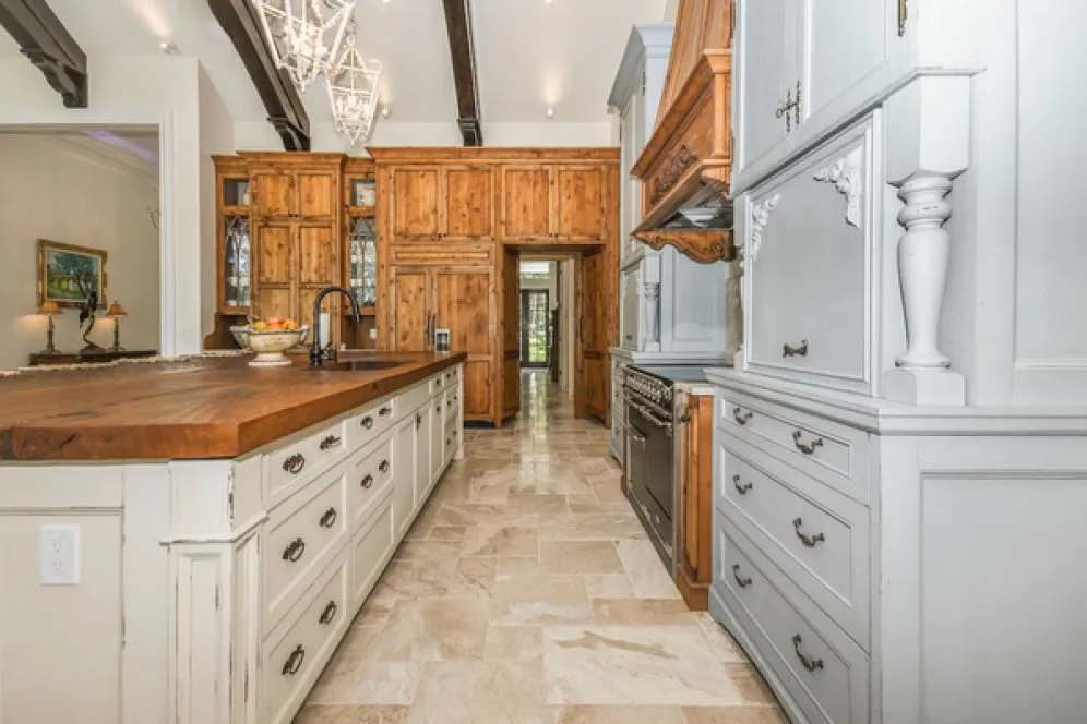 InteriorPhoto for House Plan #820916