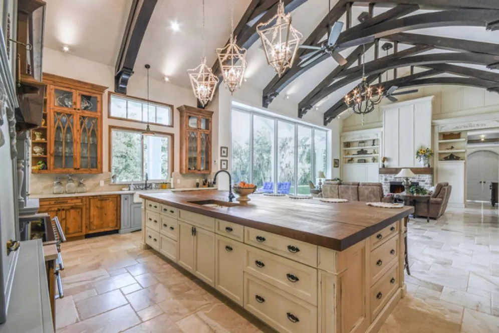 InteriorPhoto for House Plan #820916