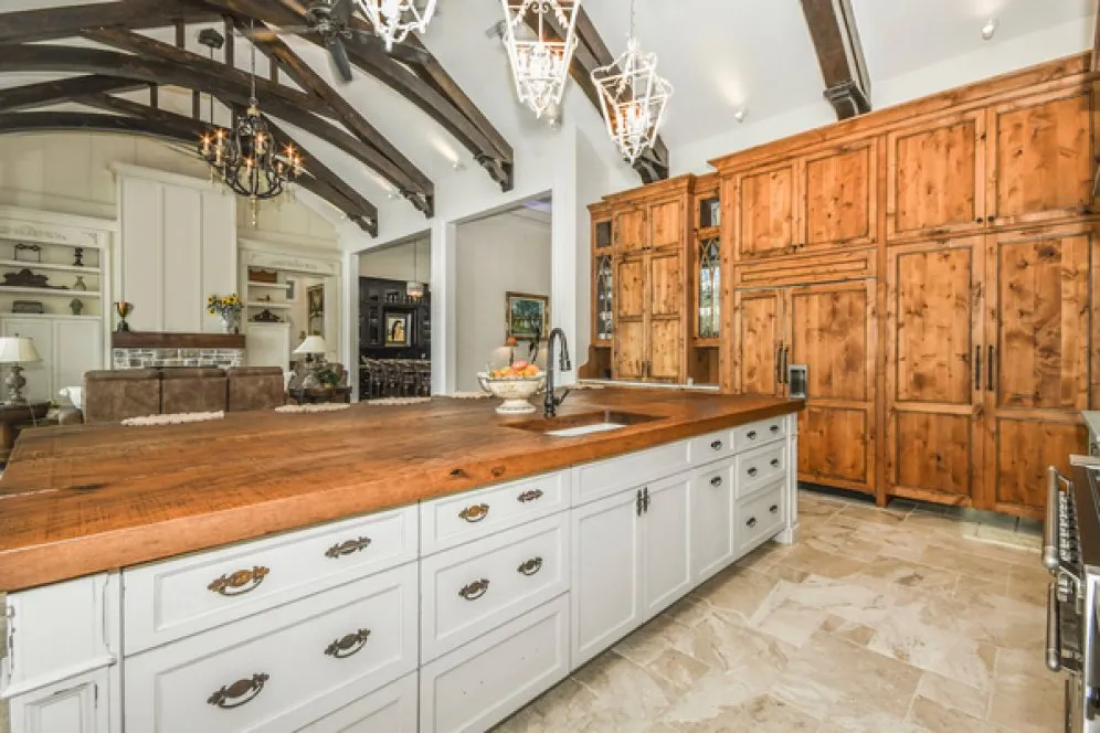 InteriorPhoto for House Plan #820916