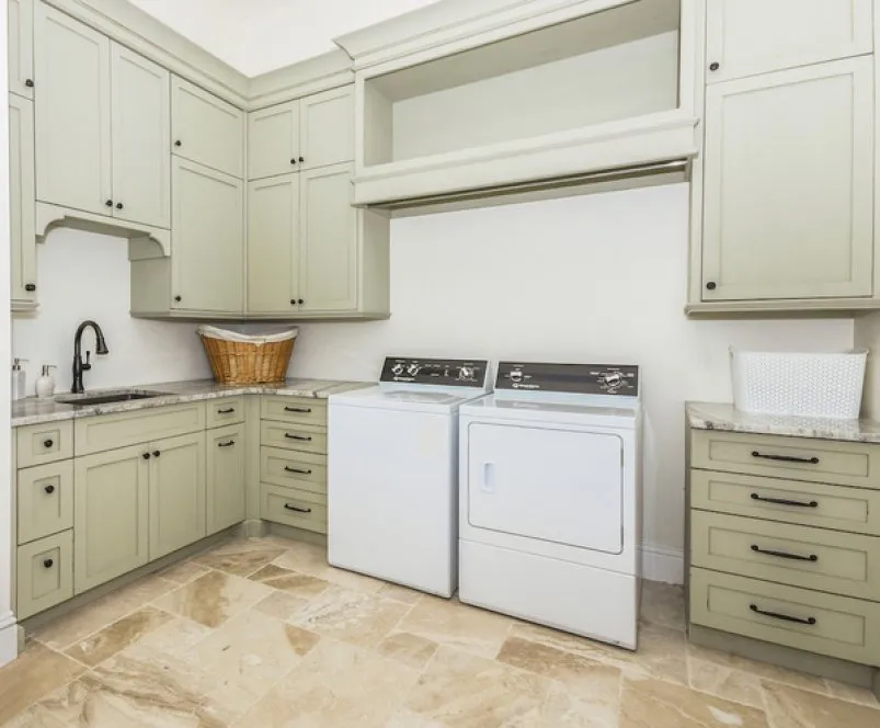 InteriorPhoto for House Plan #820916