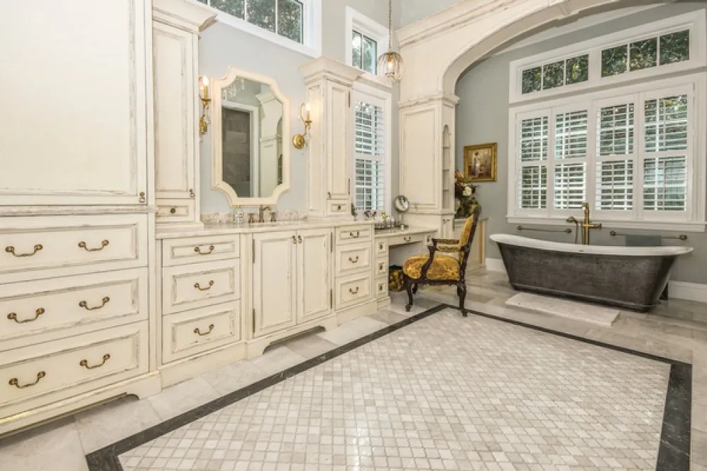 InteriorPhoto for House Plan #820916