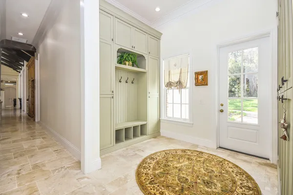 InteriorPhoto for House Plan #820916