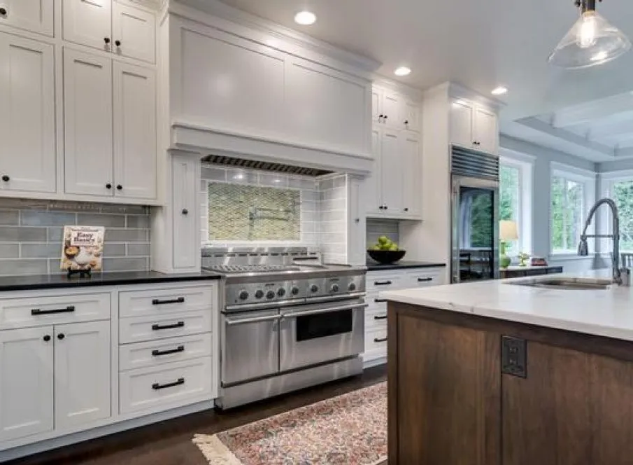 InteriorPhoto for House Plan #335182