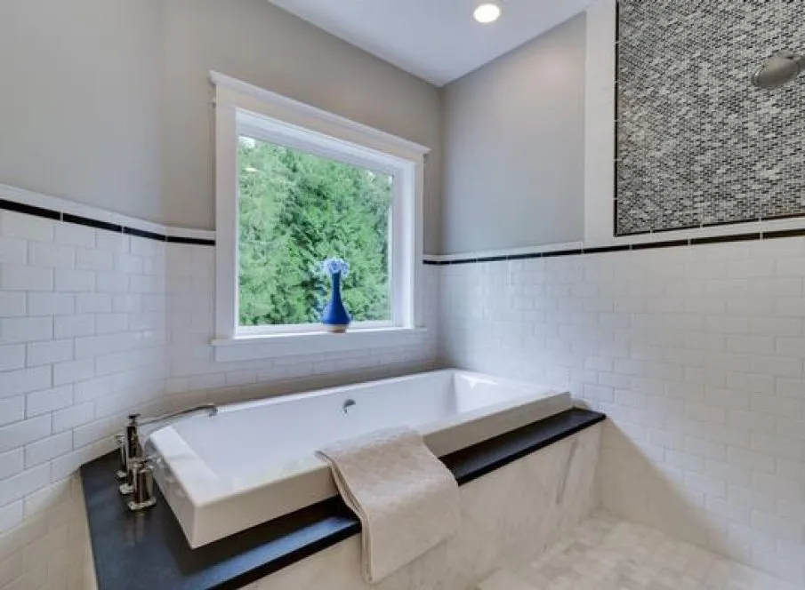 InteriorPhoto for House Plan #335182