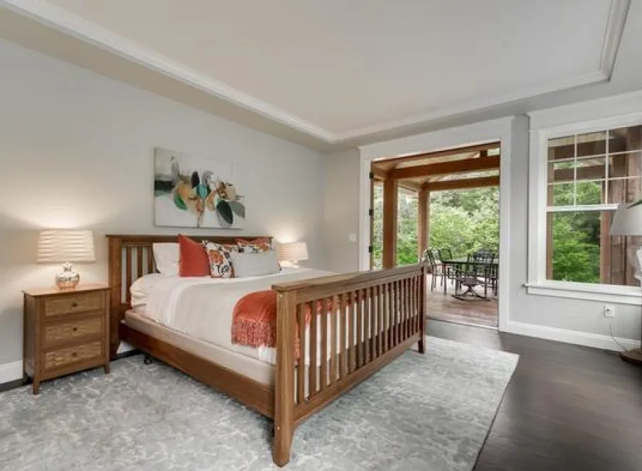 InteriorPhoto for House Plan #335182