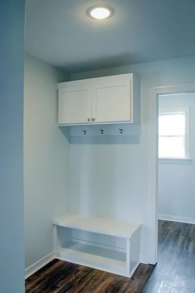 InteriorPhoto for House Plan #309541