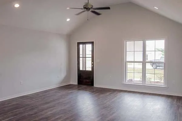 InteriorPhoto for House Plan #309541