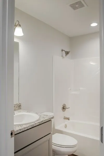 InteriorPhoto for House Plan #309541