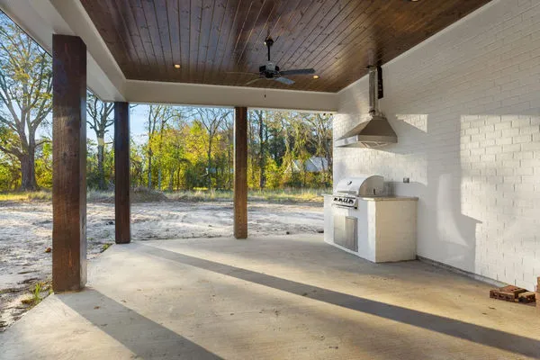 ExteriorPhoto for House Plan #900562