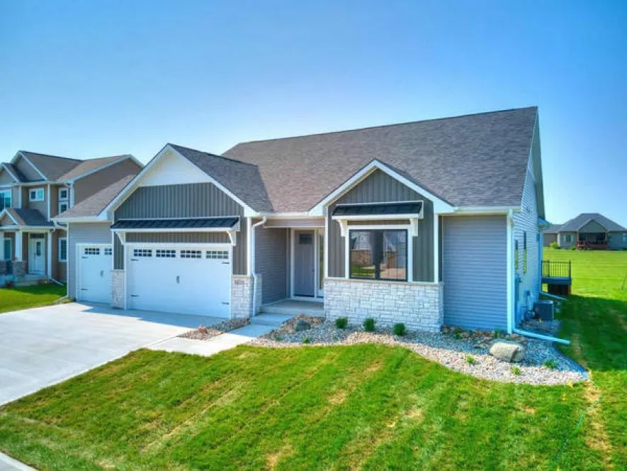 ExteriorPhoto for House Plan #153461