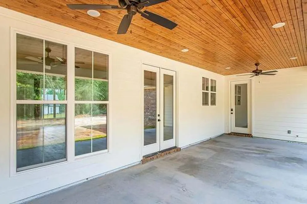 ExteriorPhoto for House Plan #304932