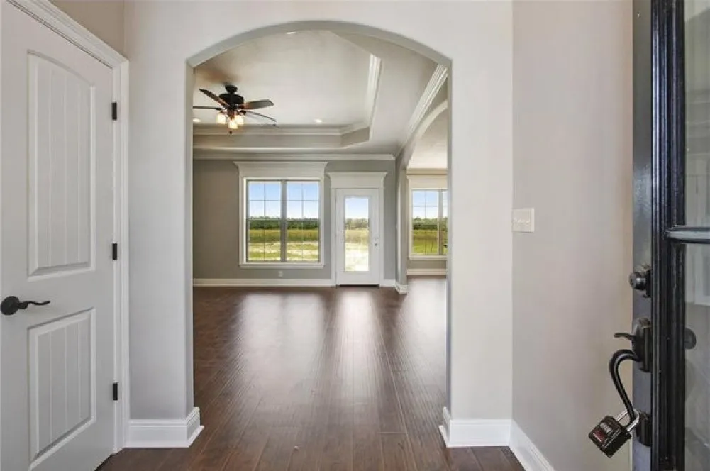 InteriorPhoto for House Plan #302081