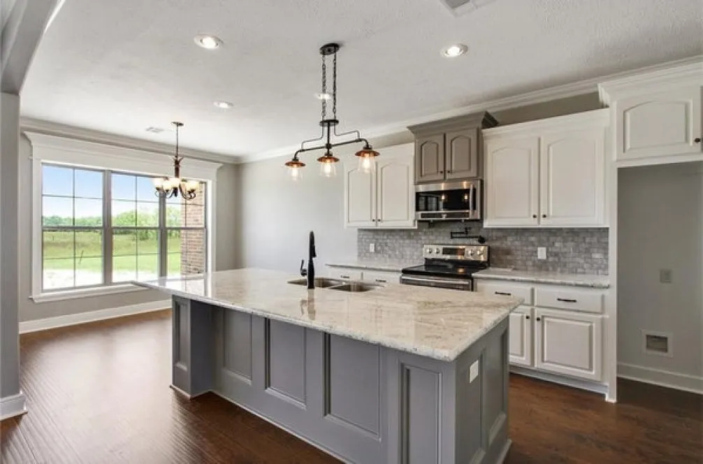 InteriorPhoto for House Plan #302081