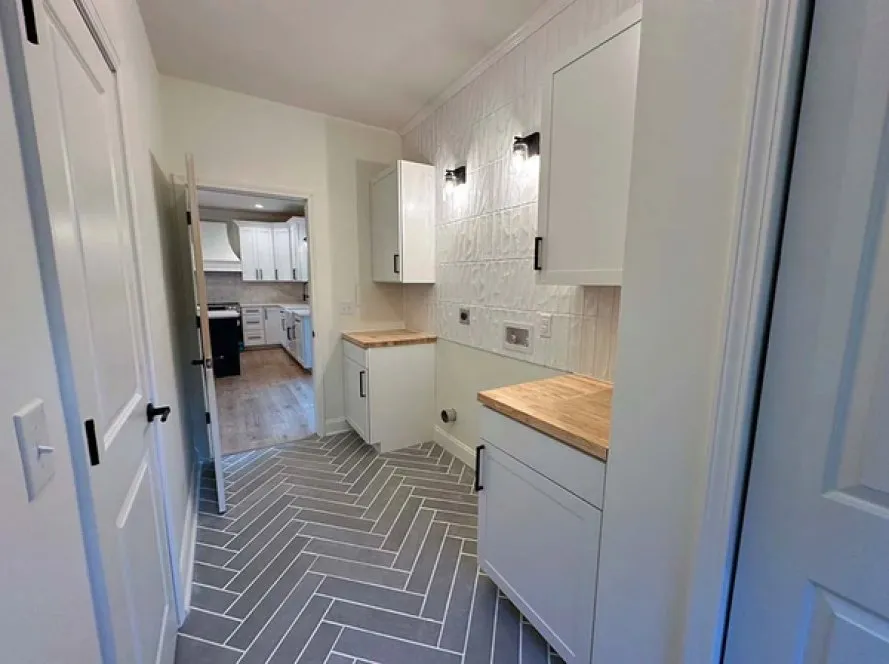 InteriorPhoto for House Plan #434331