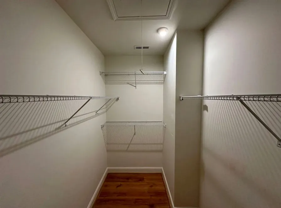 InteriorPhoto for House Plan #434331