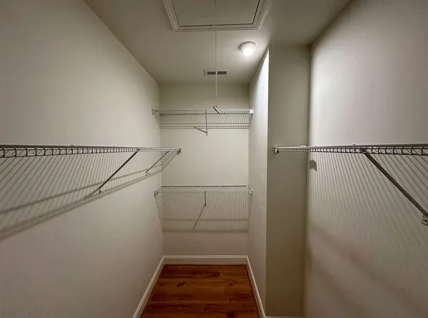 InteriorPhoto for House Plan #434331