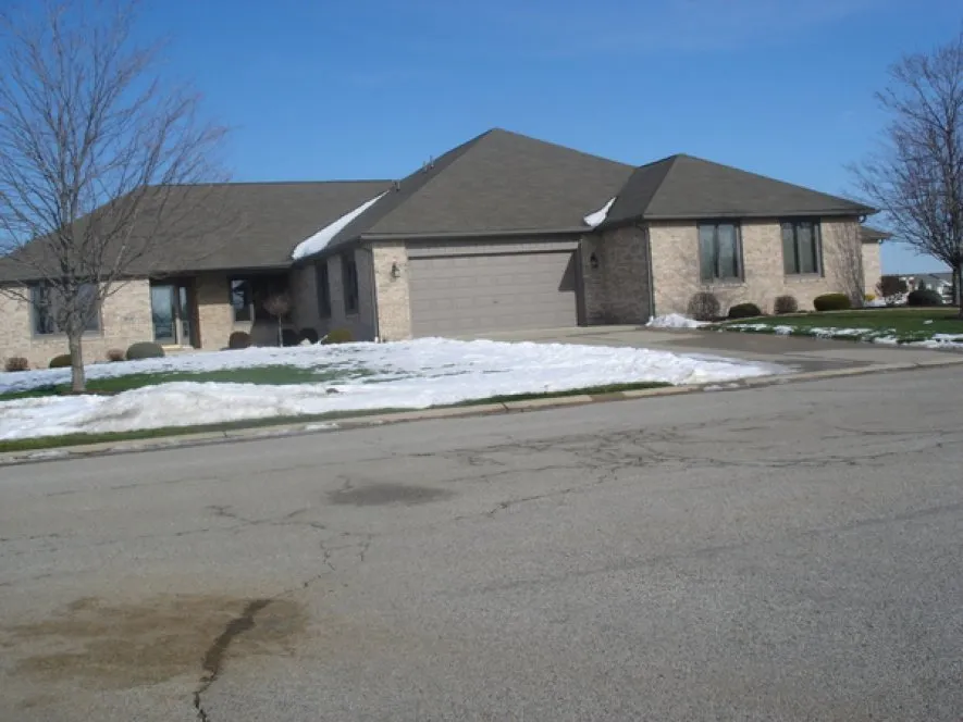 ExteriorPhoto for House Plan #752913