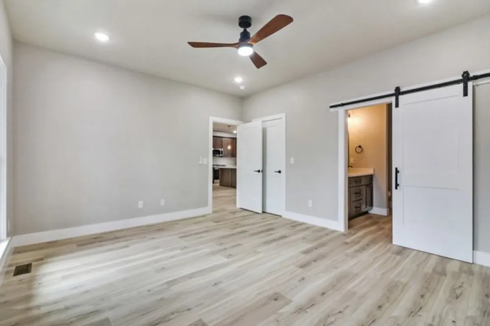 InteriorPhoto for House Plan #436161