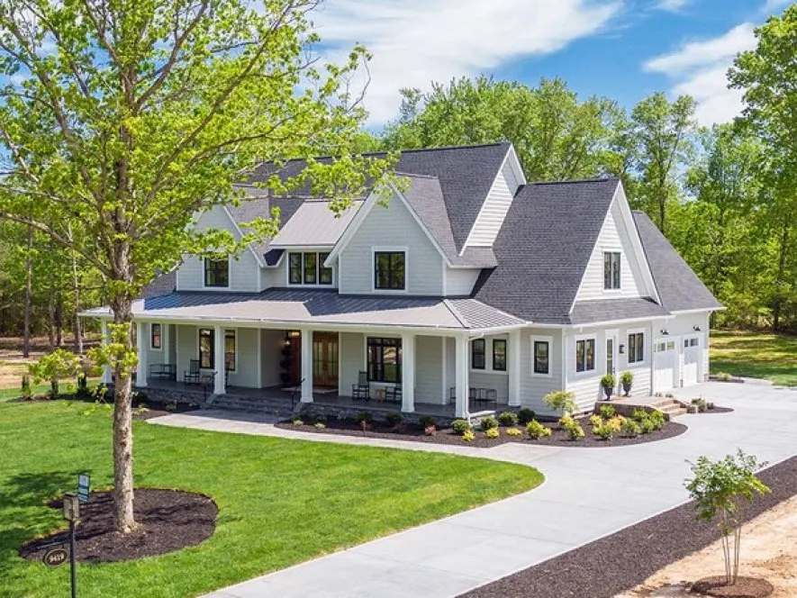 ExteriorPhoto for House Plan #282593