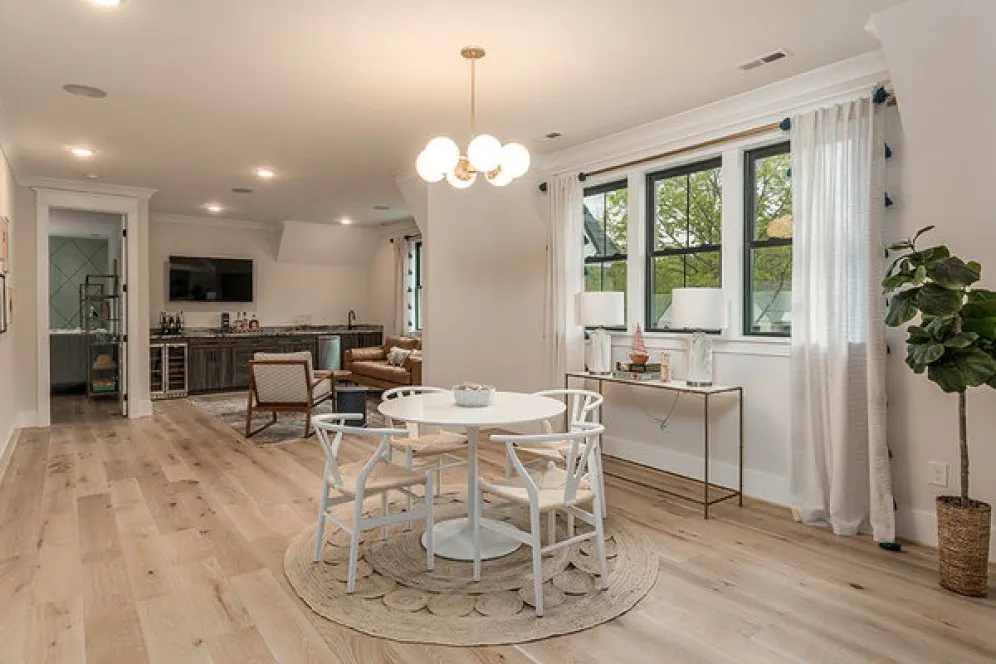 InteriorPhoto for House Plan #282593